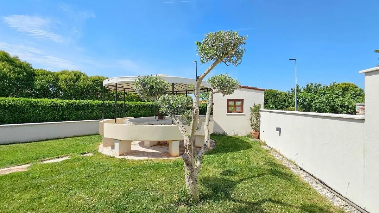 Olimpia 2 Apartamento Novigrad Istria Croácia