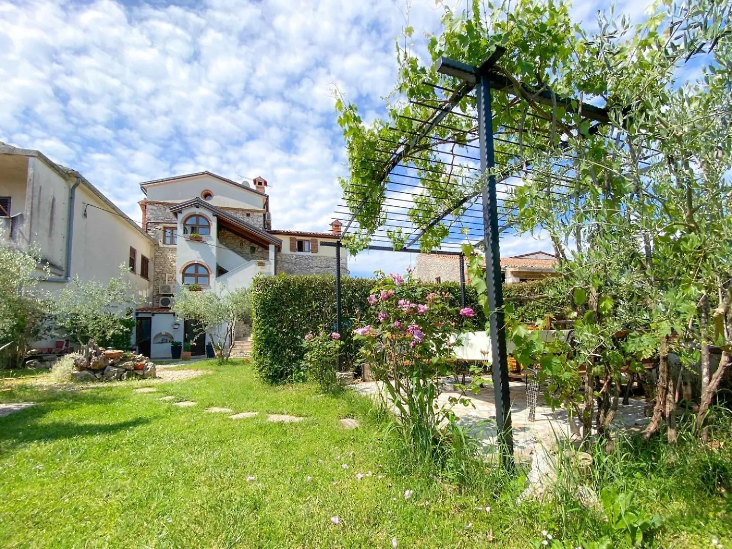 Olimpia 2 Apartment Novigrad
